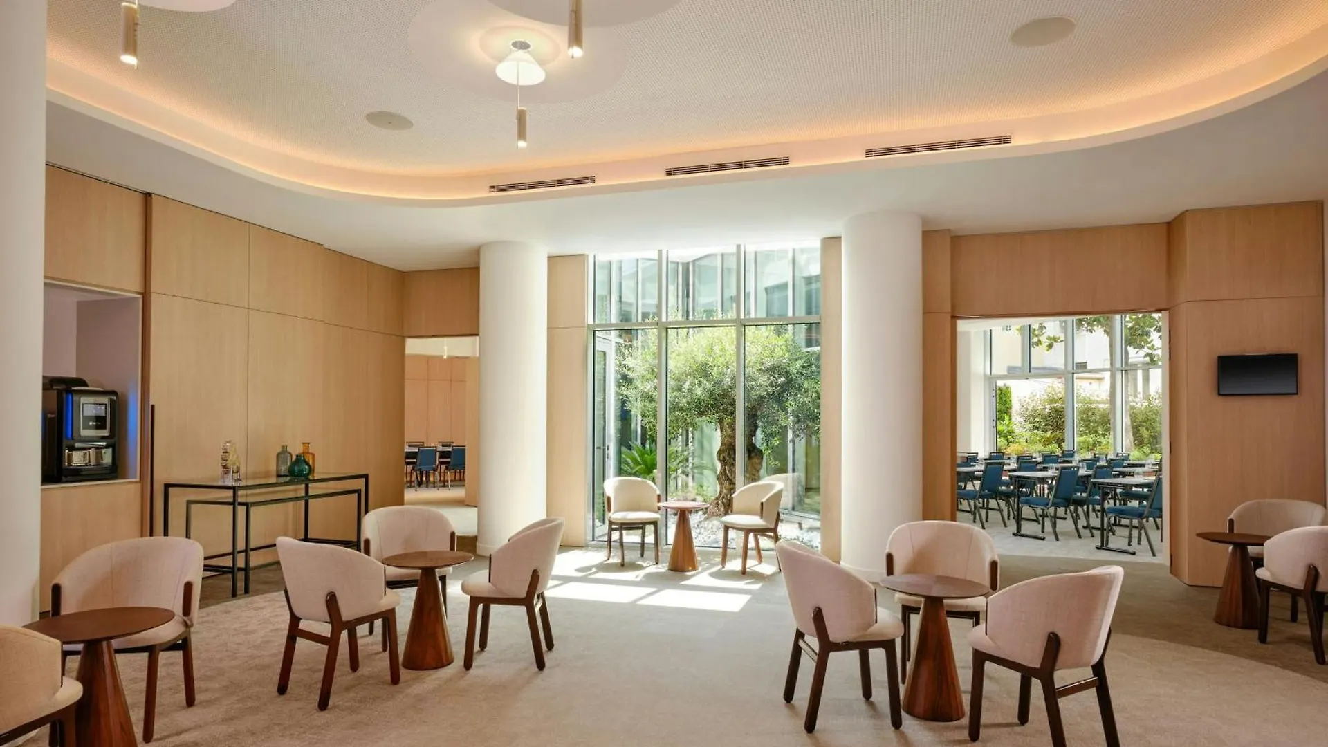 Ac Hotel By Marriott Niza