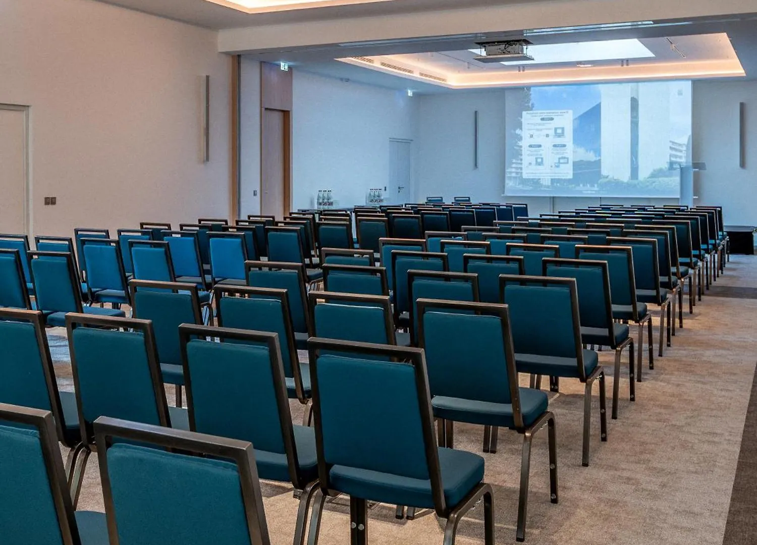 Ac Hotel By Marriott ניס צרפת